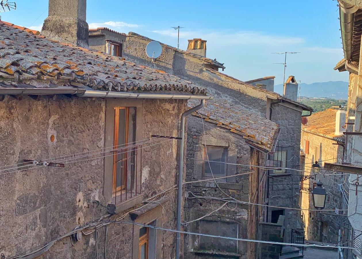 Apartamento La Locanda Dei Fedeli Di Vitorchiano Exterior foto